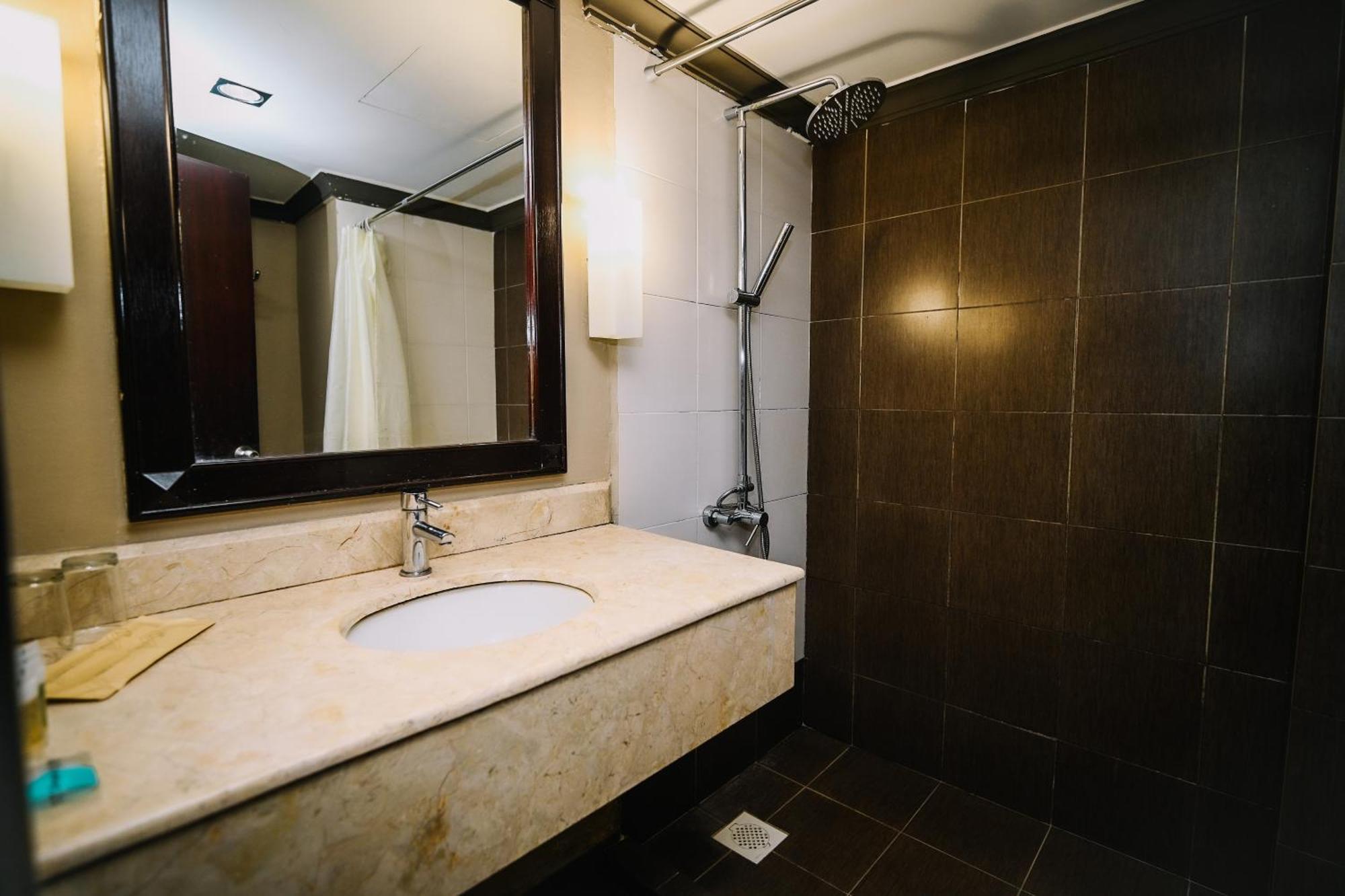 Kingston Hotel 9 - Jonker Street Malacca Eksteriør billede